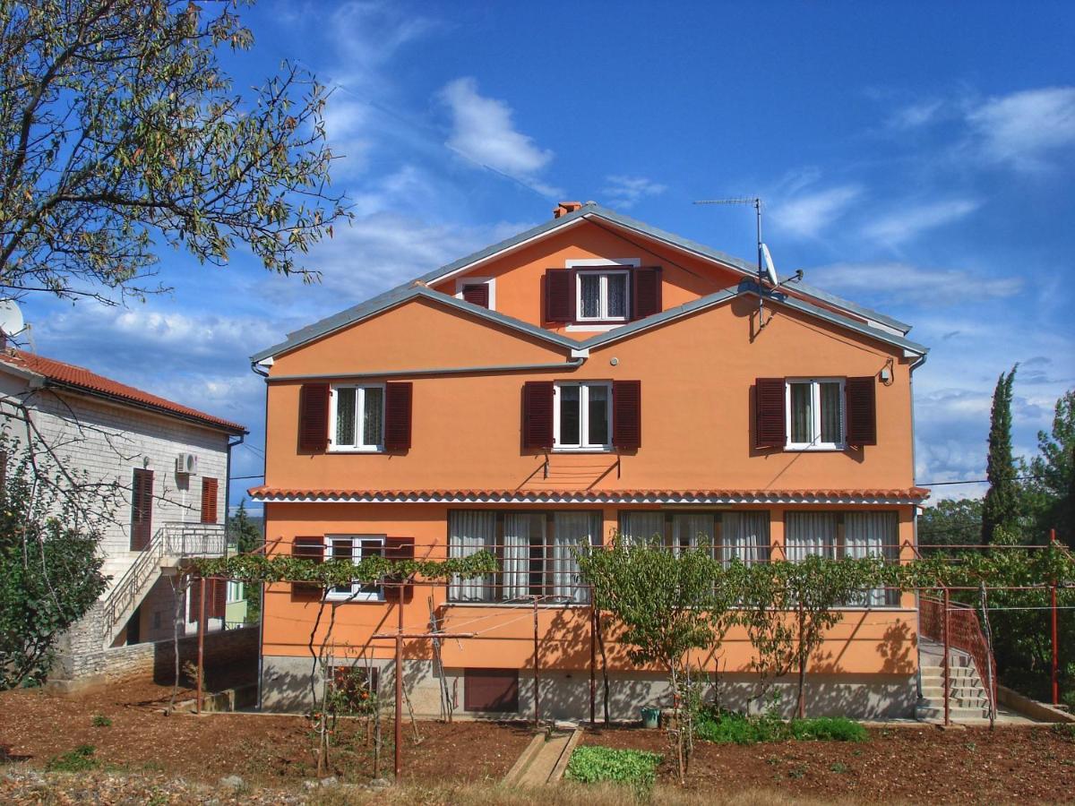 Apartments Sokolic Nerezine Ngoại thất bức ảnh